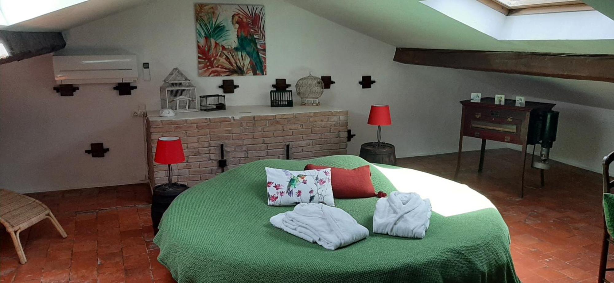 Bed And Breakfast La Grande Lauzade 勒吕克 外观 照片