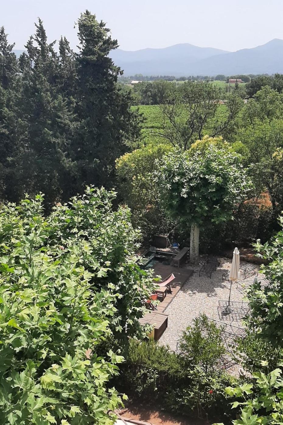 Bed And Breakfast La Grande Lauzade 勒吕克 外观 照片