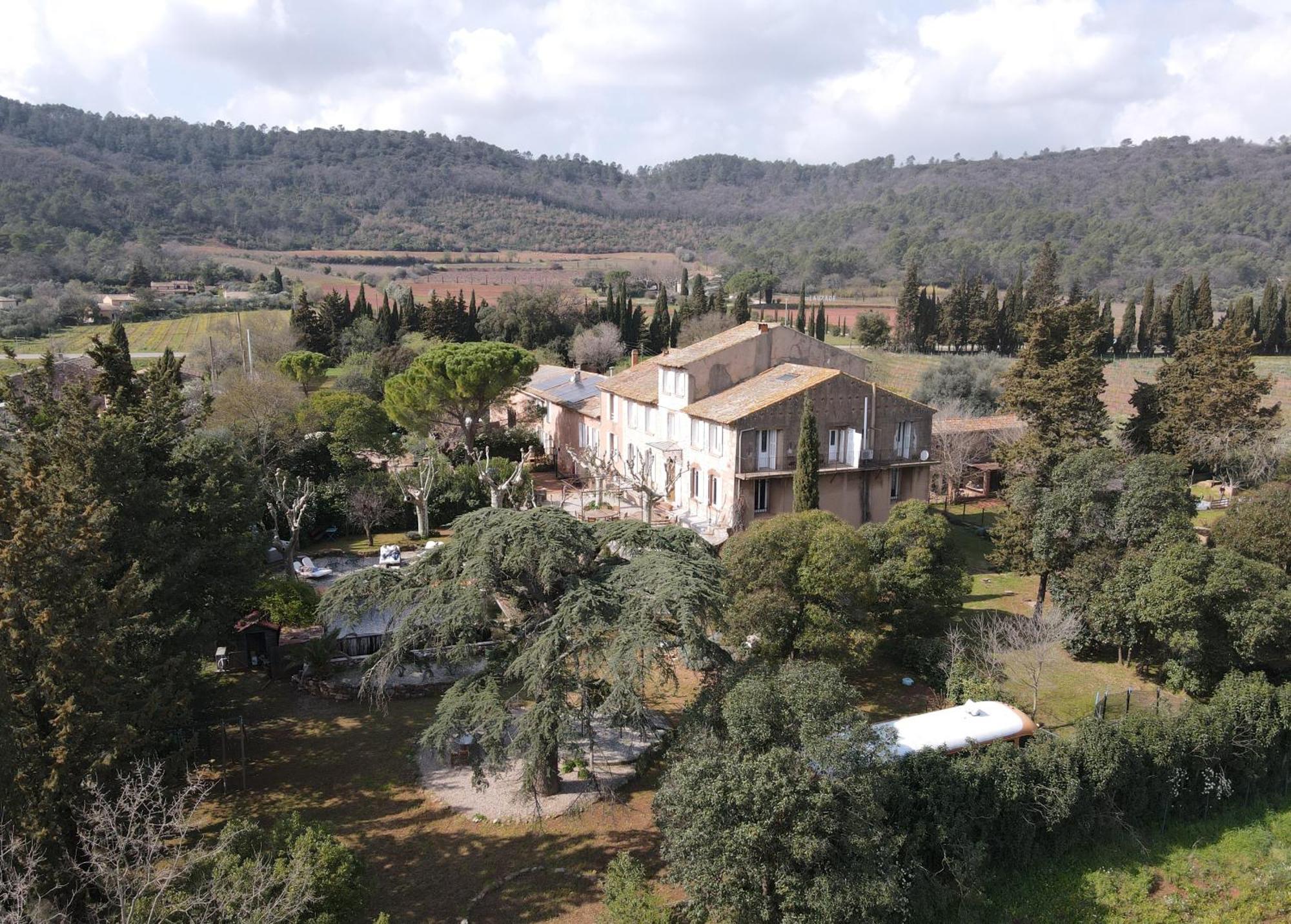 Bed And Breakfast La Grande Lauzade 勒吕克 外观 照片